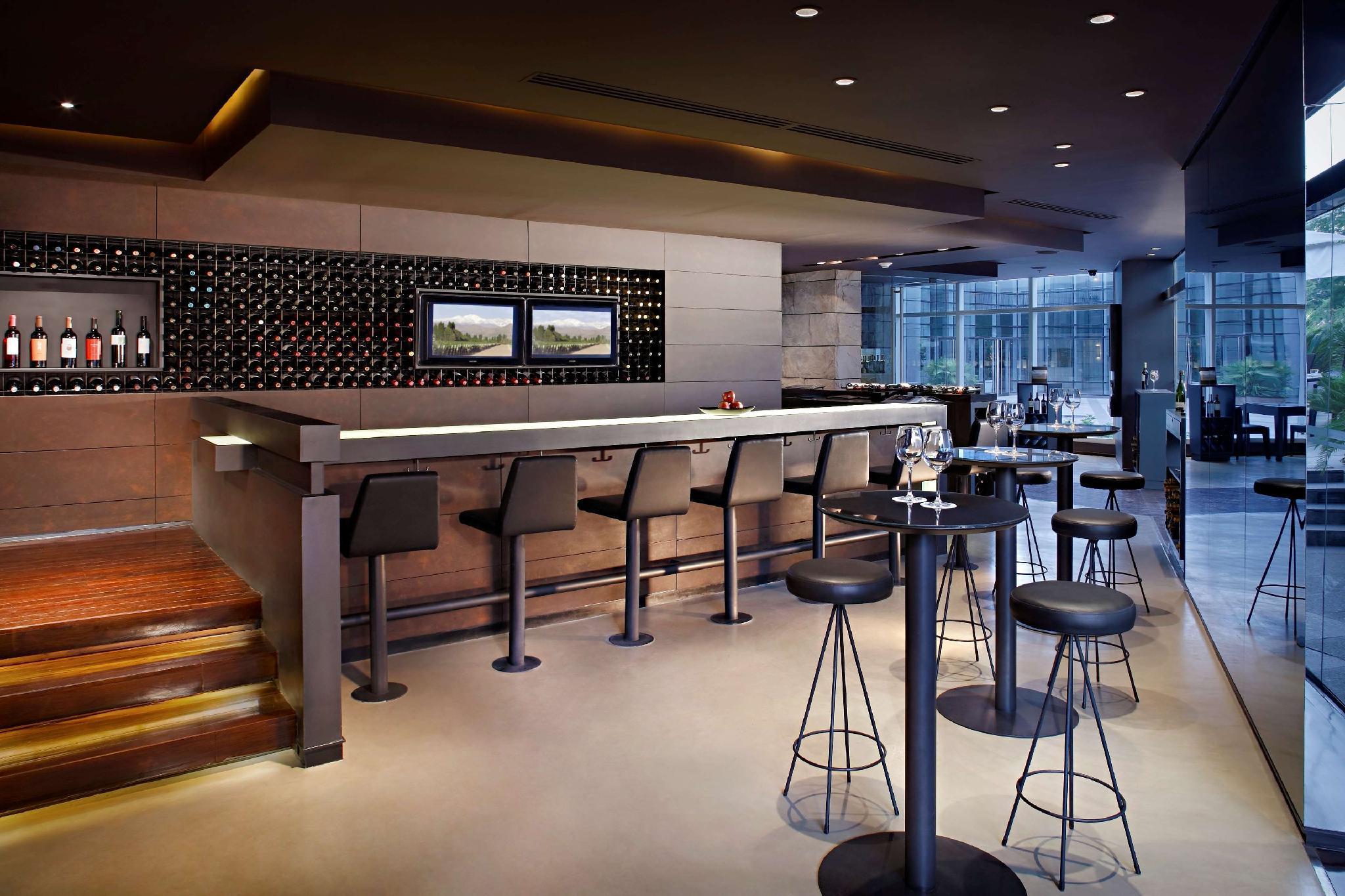 Park Hyatt Mendoza Hotel, Casino & Spa Екстериор снимка The bar at the lounge