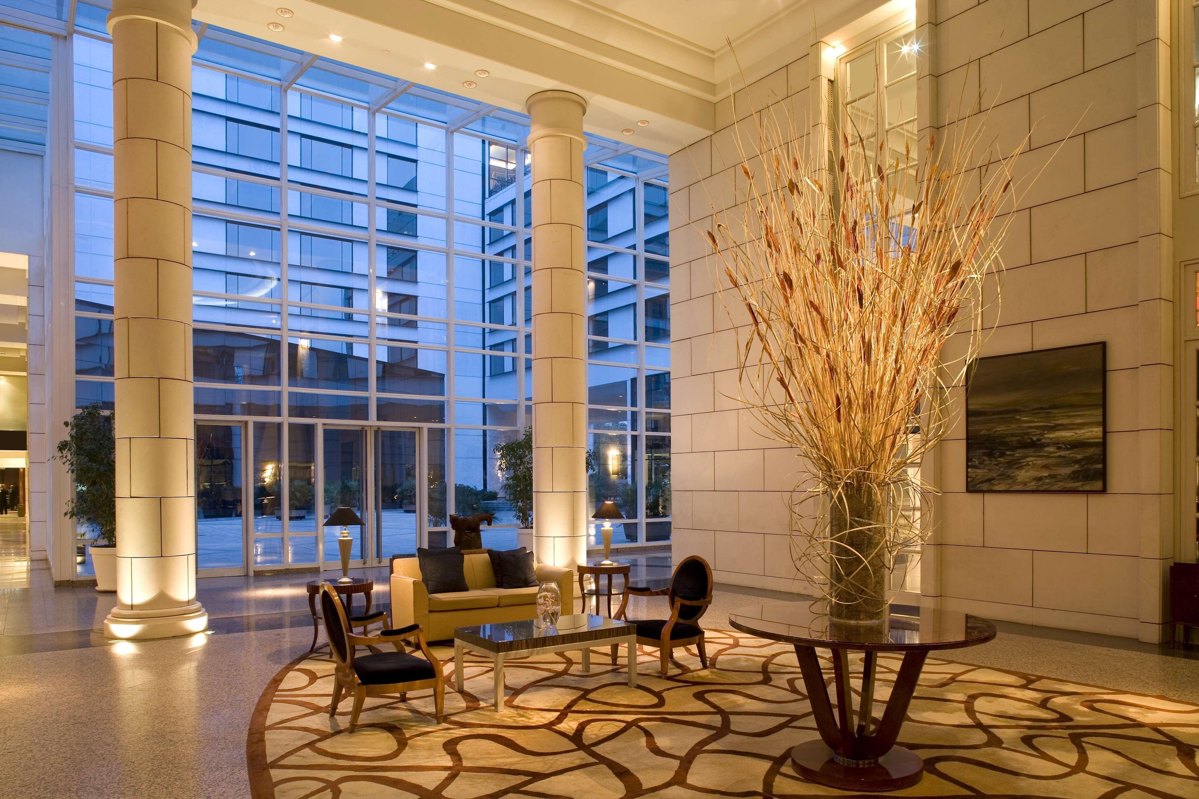 Park Hyatt Mendoza Hotel, Casino & Spa Екстериор снимка The lobby of the hotel