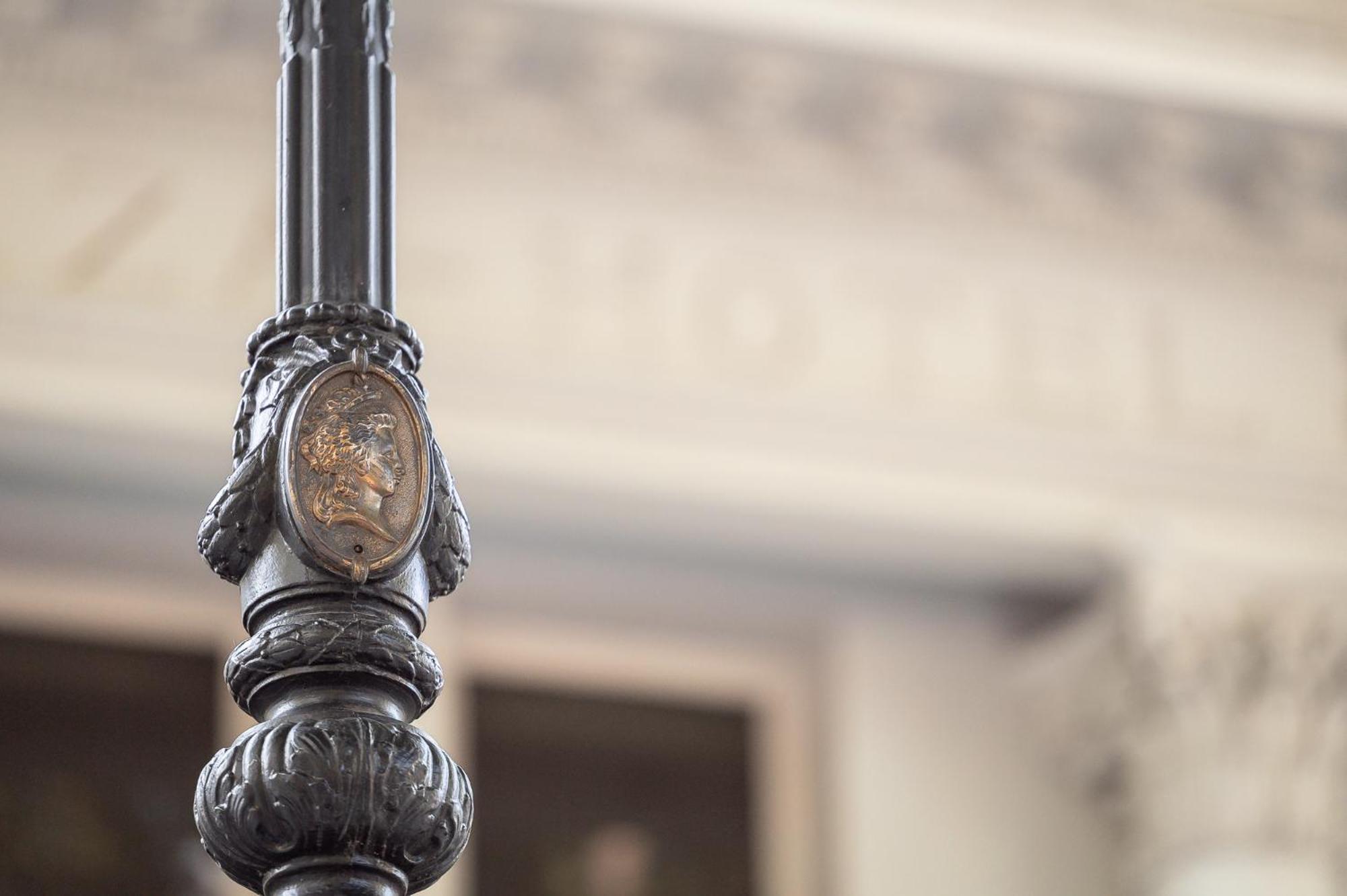 Park Hyatt Mendoza Hotel, Casino & Spa Екстериор снимка The mace of the University of Cambridge